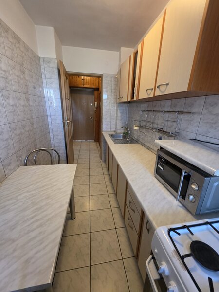 Campia Libertatii intersectie Basarabia, parcul Petrascu, 10 minute metrou,